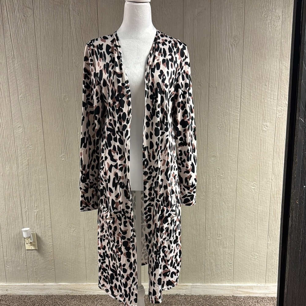 Woman’s long cardigan